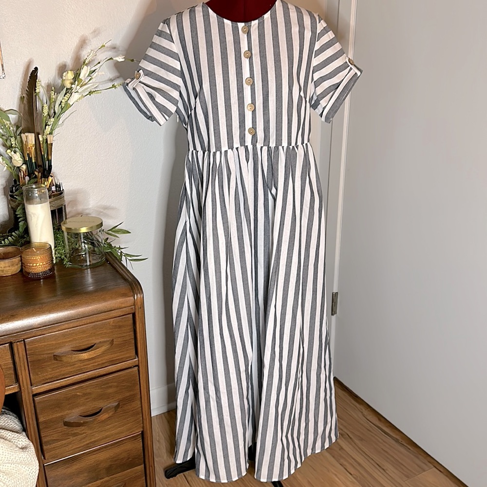 CUTE SUMMER DRESS